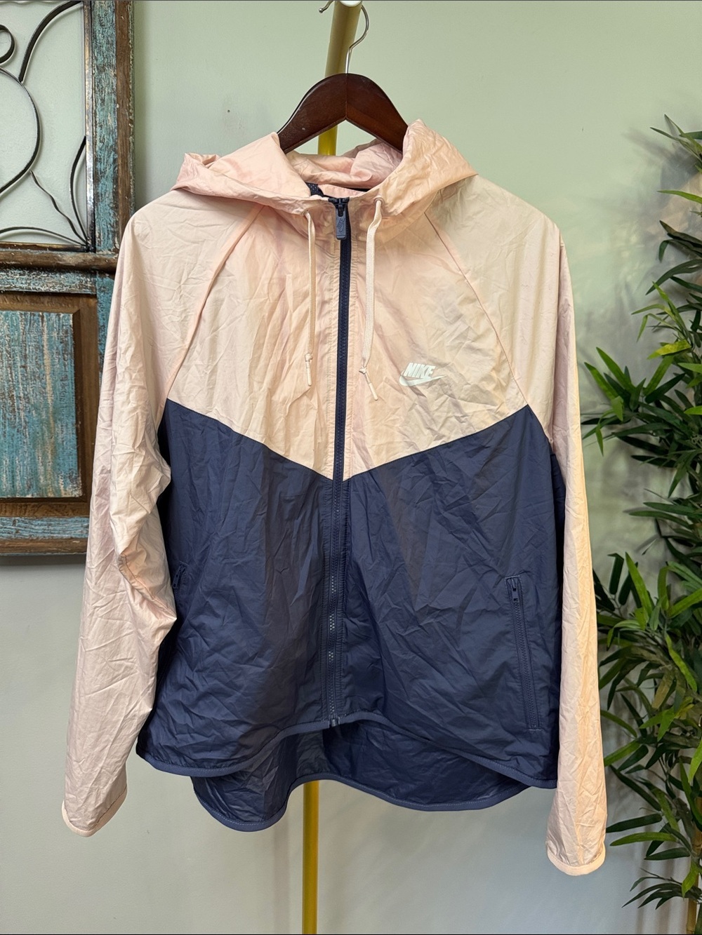 Nike Colorblock Hooded lined Windbreaker zip up - L